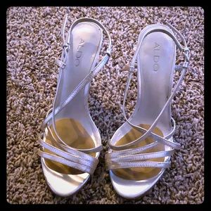 Fancy silver leather high heels